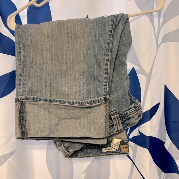 Old navy crop jeans size 12 - Picture 2 of 5